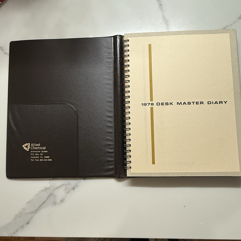 Vintage 1978 Desk Diary‎ Calendar– Embossed Faux Leather Cover – Birds & Wheat - Picture 3 of 13